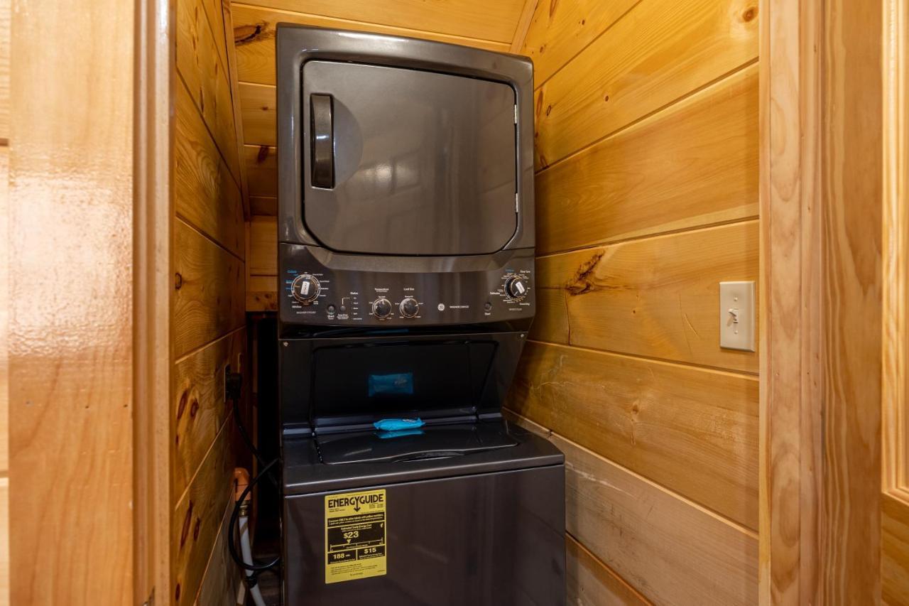 5Bd5B Escape Cabin With 2 Hottubs, Thtr &Game Rm,1Mi To The Parkway! 4Mi To Dollywood - Spring Deal Pigeon Forge Extérieur photo